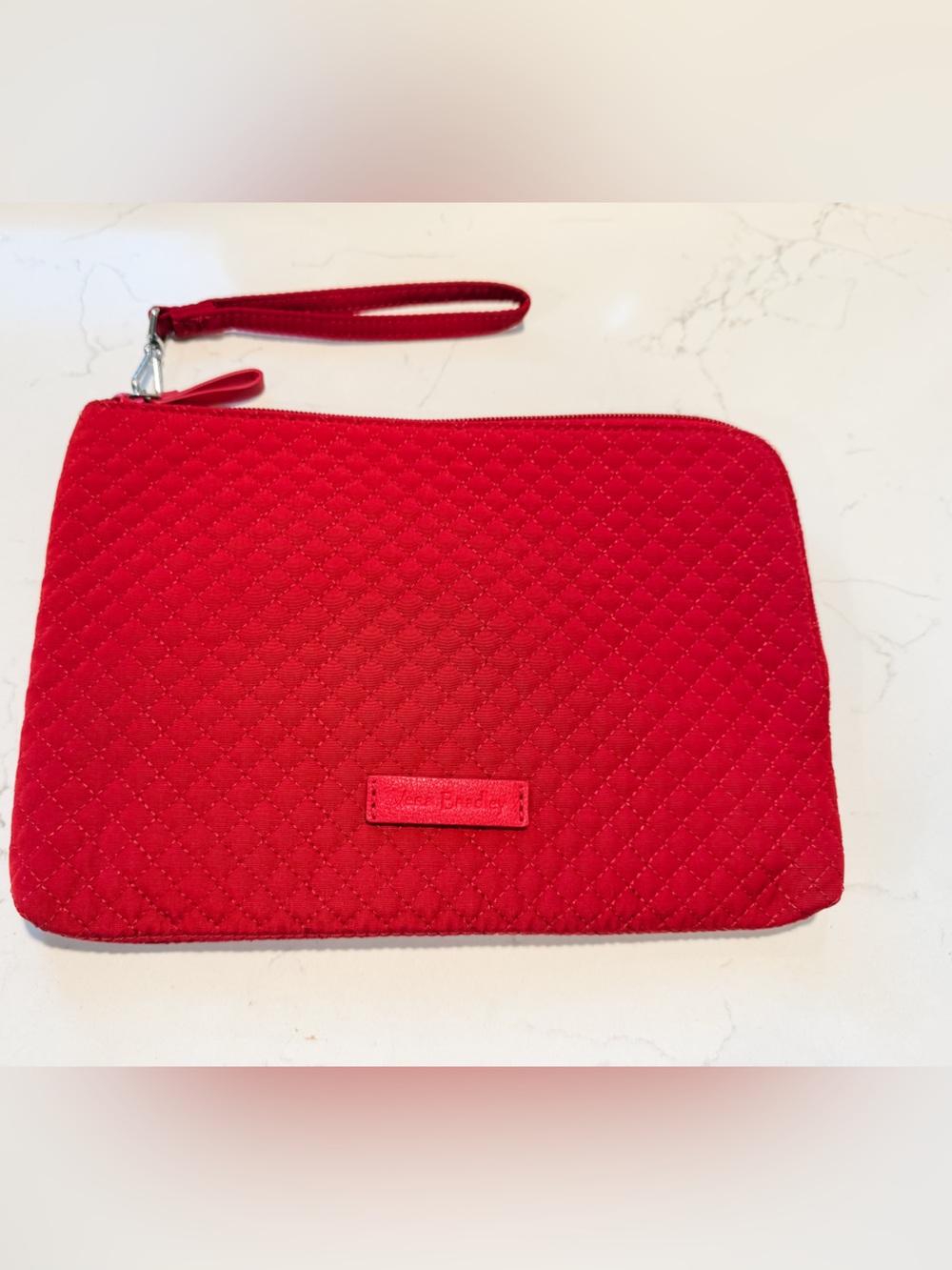 NWT Vera Bradley Iconic RFiD Wristlet Quilted Red